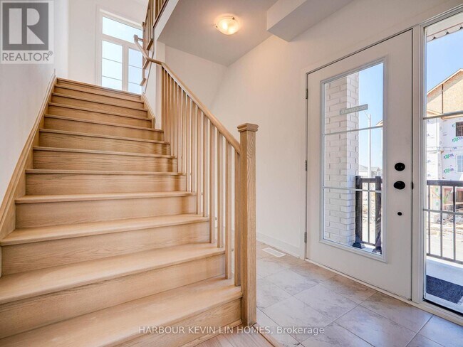 Building Photo - 30 Wheatfield Rd