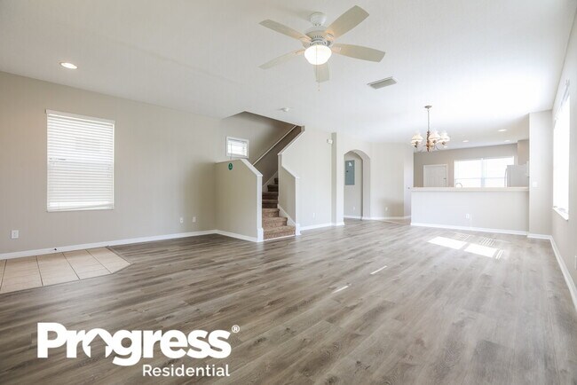 Building Photo - 4924 Forest Creek Tr