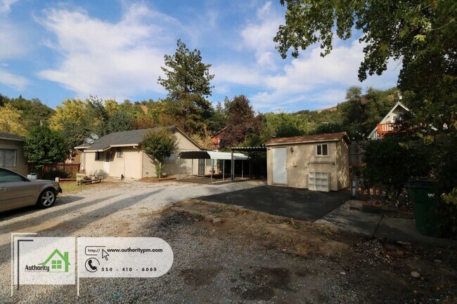 Foto del edificio - 14861 Ravine Rd