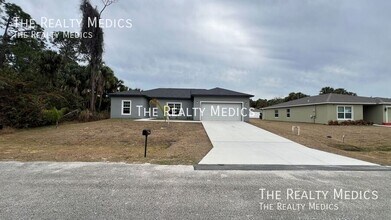 Building Photo - 1364 Gibbs Rd SW