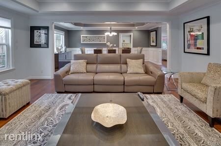 Foto principal - 4 br, 5 bath House - 4318 Laurelgrove Ave