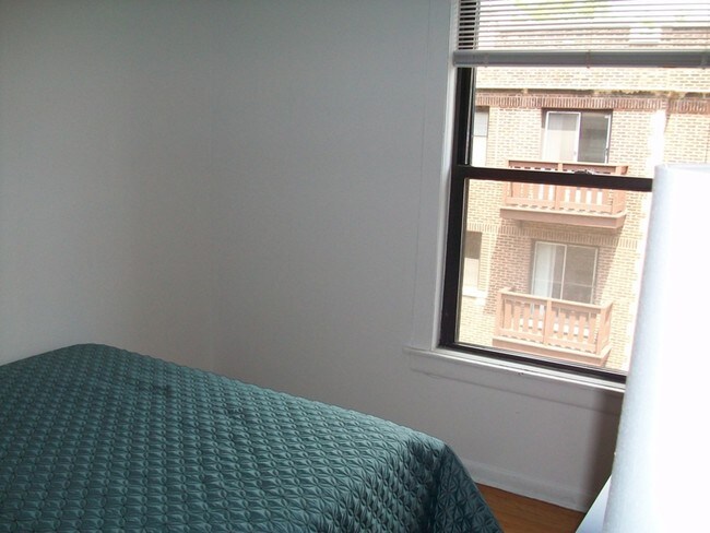 Foto del edificio - 3036 N Halsted St