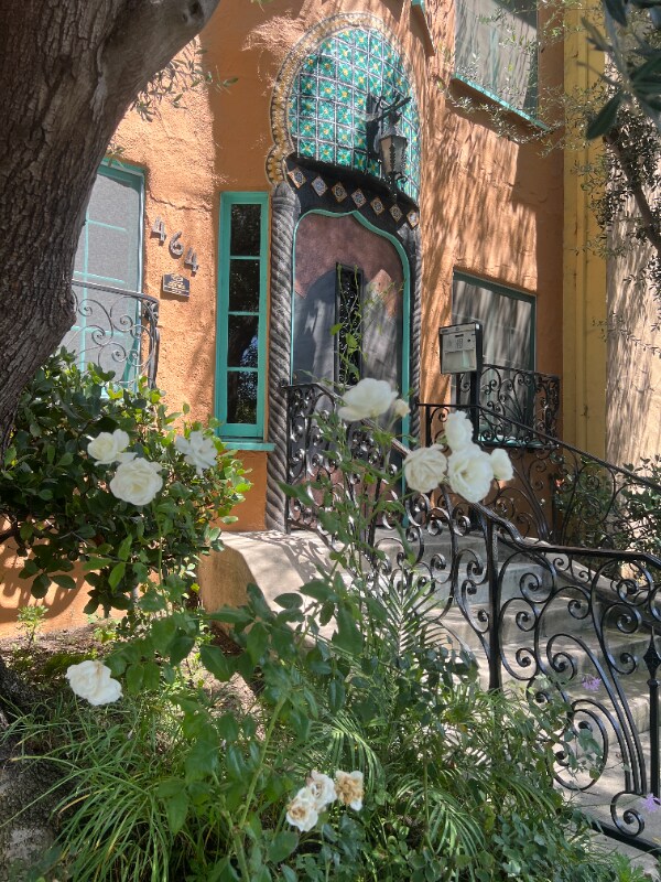 Foto del edificio - 464 N Stanley Ave