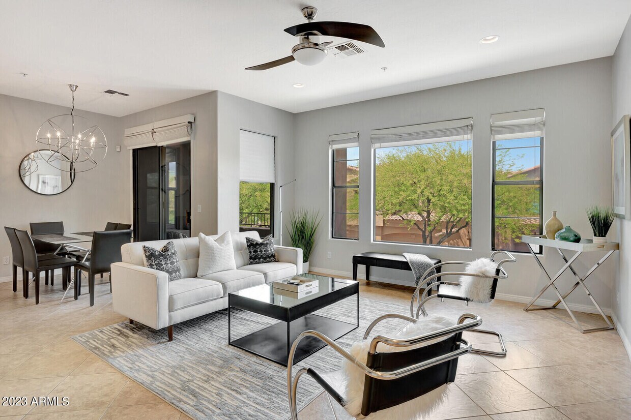 Foto principal - 16600 N Thompson Peak Pkwy