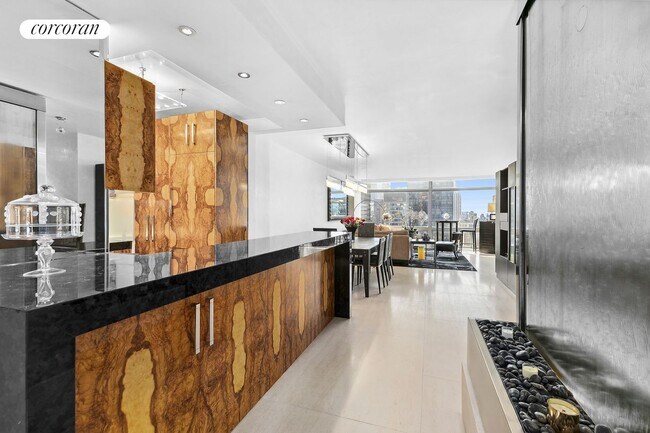 Foto del edificio - 721 5th Ave