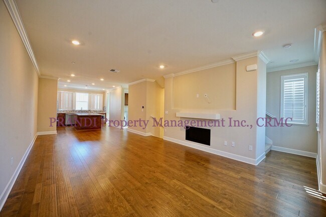Building Photo - "Spacious 4-Bed Condo at 2 Orta Way, Novat...