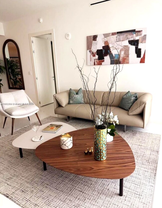 Foto del edificio - 300 Biscayne Boulevard Way