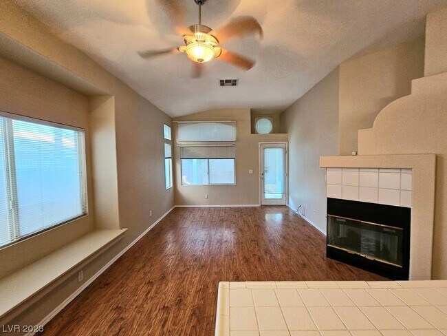 Building Photo - 10413 Hunters Meadow Ave