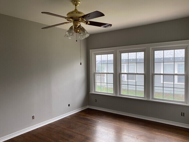 Foto del edificio - 1410 S Frisco Ave