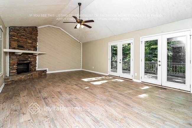 Building Photo - 3895 Rock Mill Pkwy
