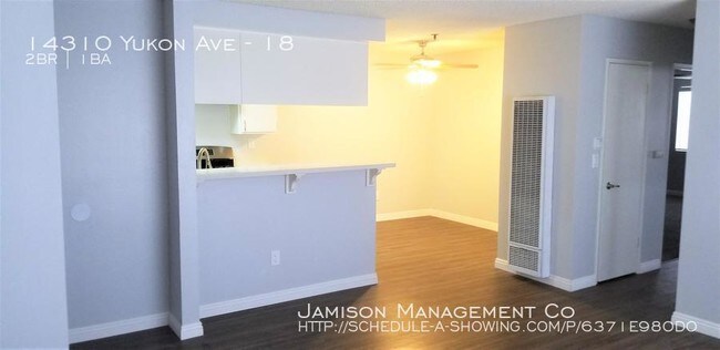 Foto del edificio - 14310 Yukon Ave