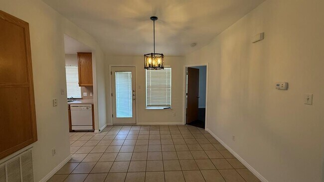 Foto del edificio - 249 Marvin Cove