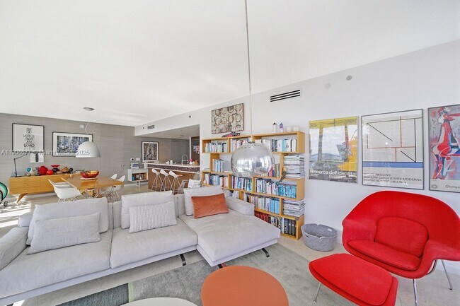 Foto del edificio - 465 Brickell Ave