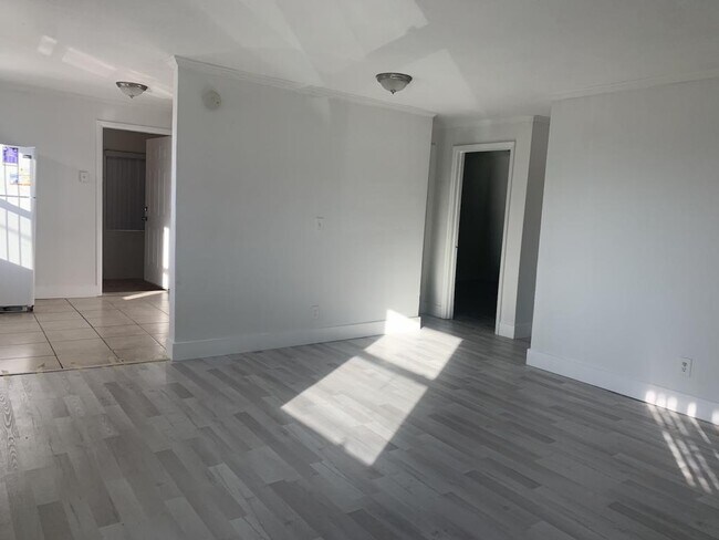 Foto del edificio - 1444 W 28 St