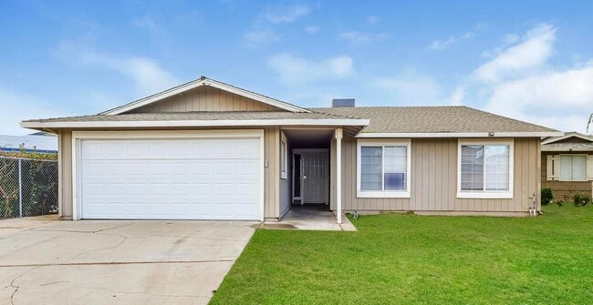 Building Photo - Available Now And Ready To Move In.