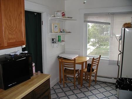  - 1614 Lakewood Ave