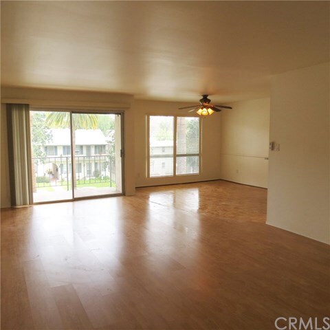 Building Photo - 647 Orange Grove Ave