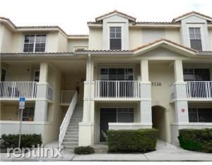 Primary Photo - 1136 Town Center Dr