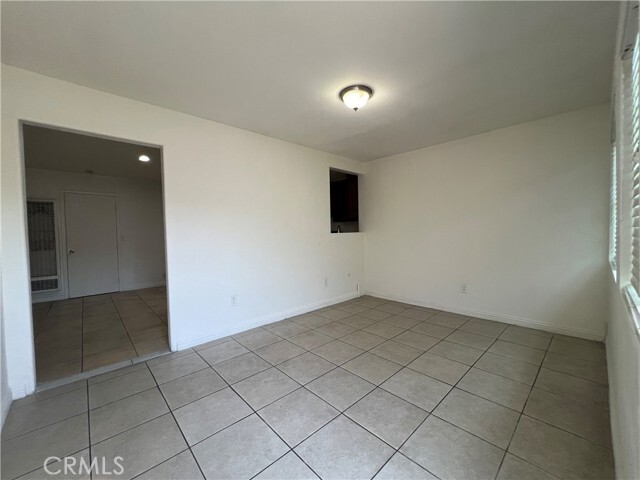 Building Photo - 14018 Benbow St