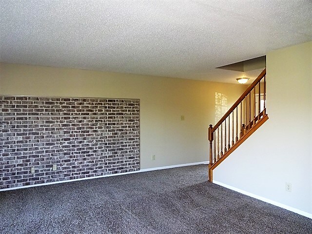 Building Photo - 7540 Wymm Lane