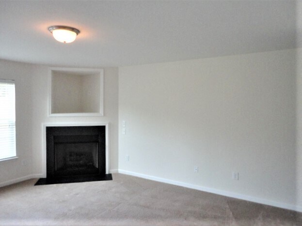 Foto del edificio - 2725 Quail Oaks Drive