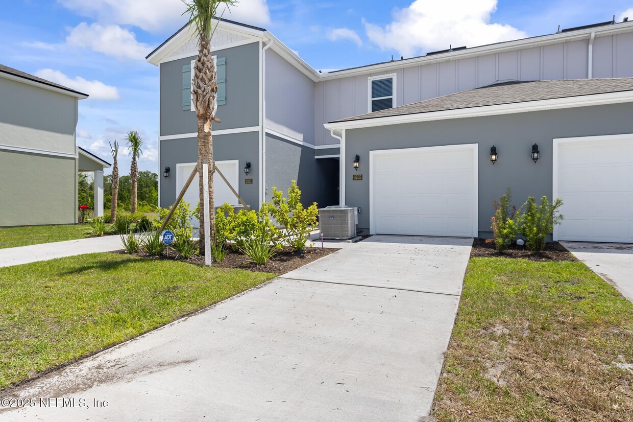 Foto principal - 3755 Spotted Fawn Ct