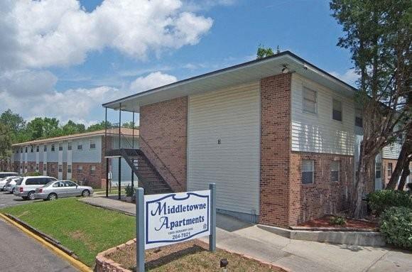 Foto principal - 1809 Debarry Ave