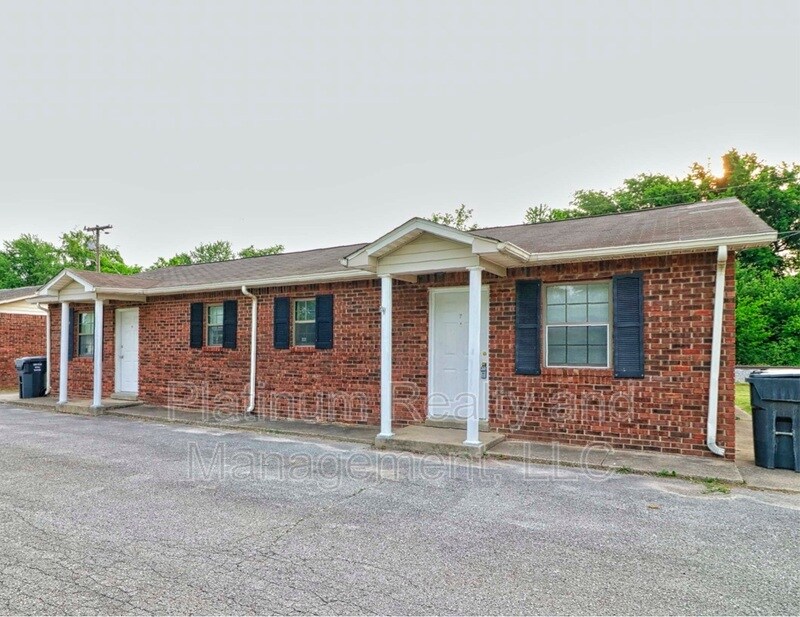 404407 Thompsonville Ln Unit 7, Oak Grove, KY 42262 Condo for Rent