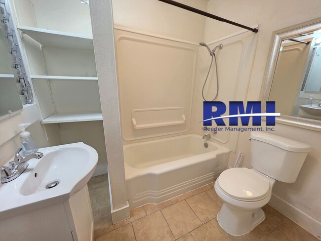 Foto del edificio - 2 Bedroom Oasis