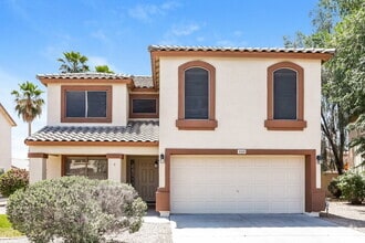 Building Photo - 9309 E Oro Ave