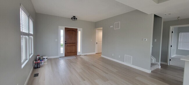 Foto del edificio - 3 bedroom/2.5 bath home