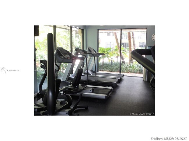 Foto del edificio - 9301 SW 92nd Ave