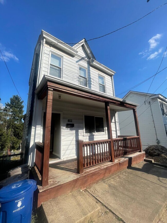 Foto del edificio - Single Family House in Mt Washington Avail...