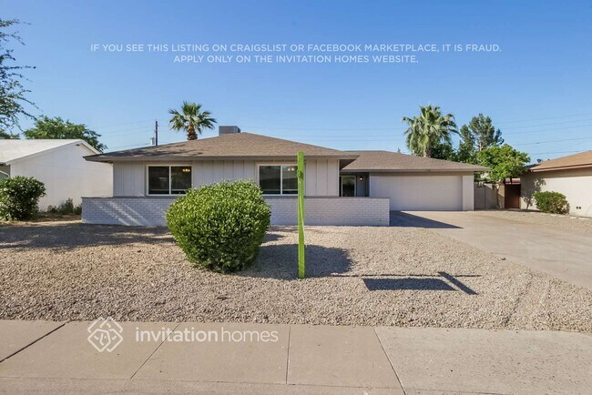 Building Photo - 1140 E Malibu Dr
