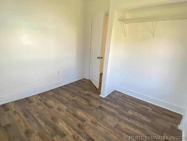 Building Photo - 4144 Herring Ave