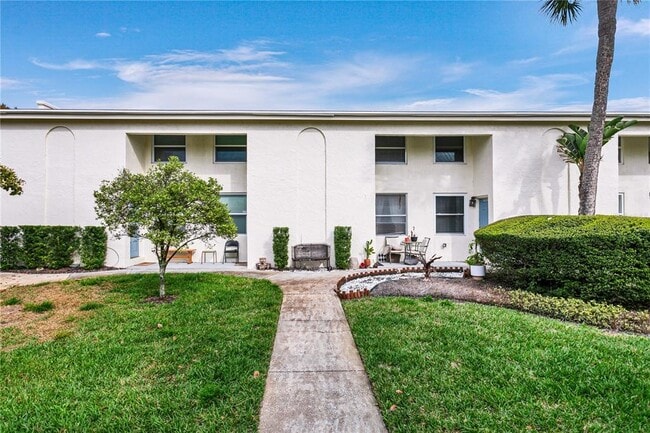 Building Photo - 4510 La Capri Ct