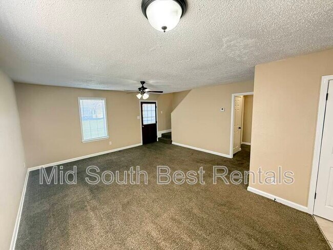 Building Photo - 5332 Cedar Bluff Dr