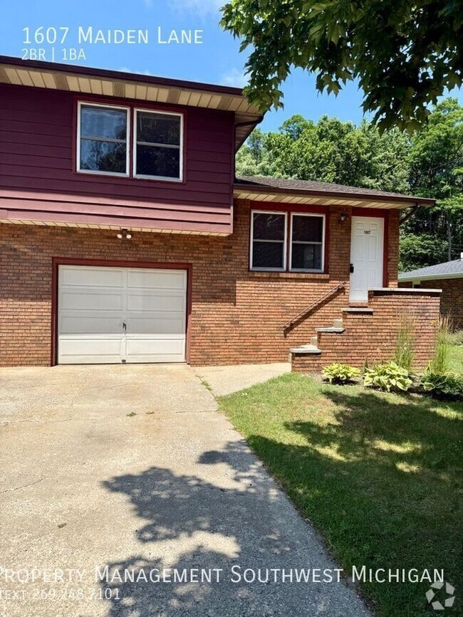 Building Photo - 1607 Maiden Ln