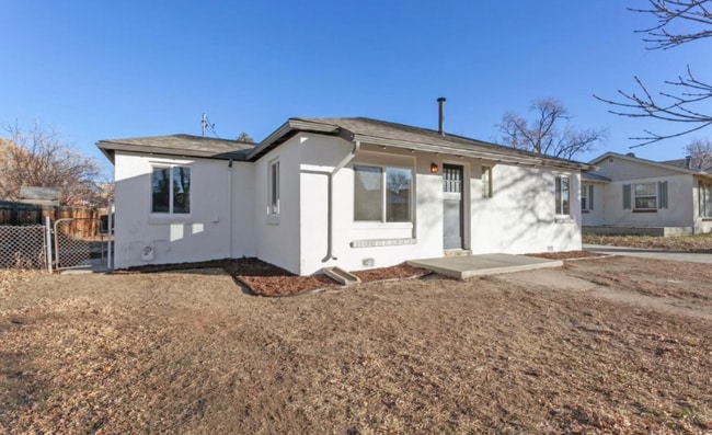 Photo - 1620 Nome St House