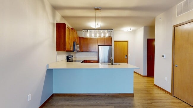 Kitchen - Howard Commons and Howard Lofts