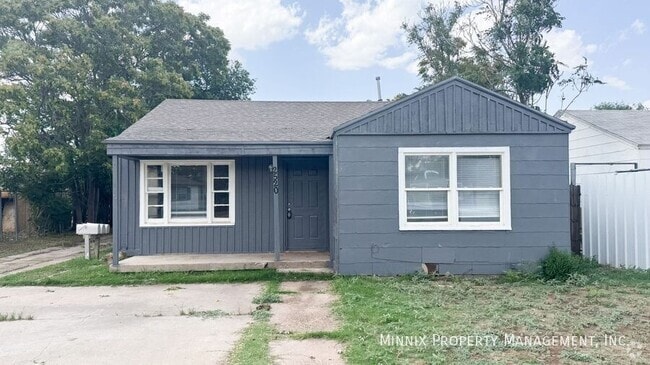 Building Photo - 2520 41st St