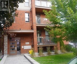 Building Photo - 15 Monk St