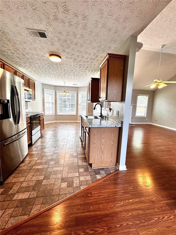 Foto del edificio - 5730 Lenox Park Pl