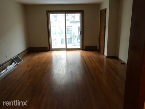 Building Photo - 3 br, 1.5 bath Apartment - 621 Park Ave # B2