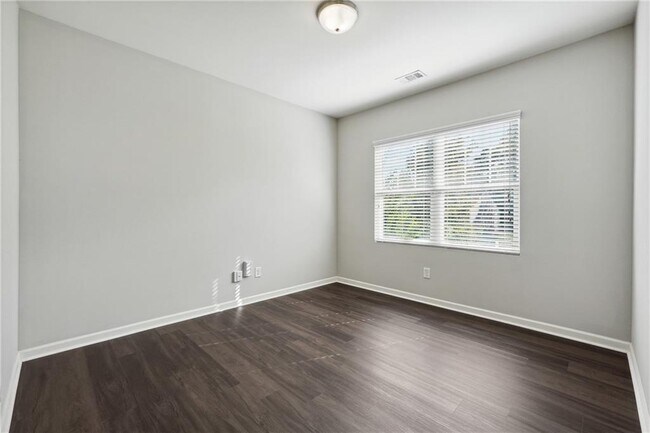 Building Photo - 4720 Marco Ln