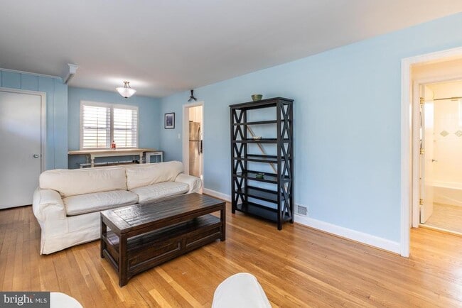 Building Photo - 3014 Plyers Mill Rd