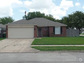 Building Photo - 102 Clydesdale Ln
