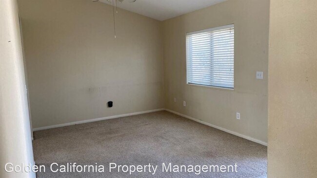 Foto del edificio - 4 br, 2 bath House - 16529 Nancy Dr.