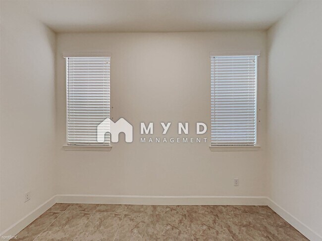 Building Photo - 4 br, 3 bath House - 9760 Quartette Dr
