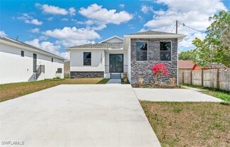 Building Photo - 11681 Pawley Ave